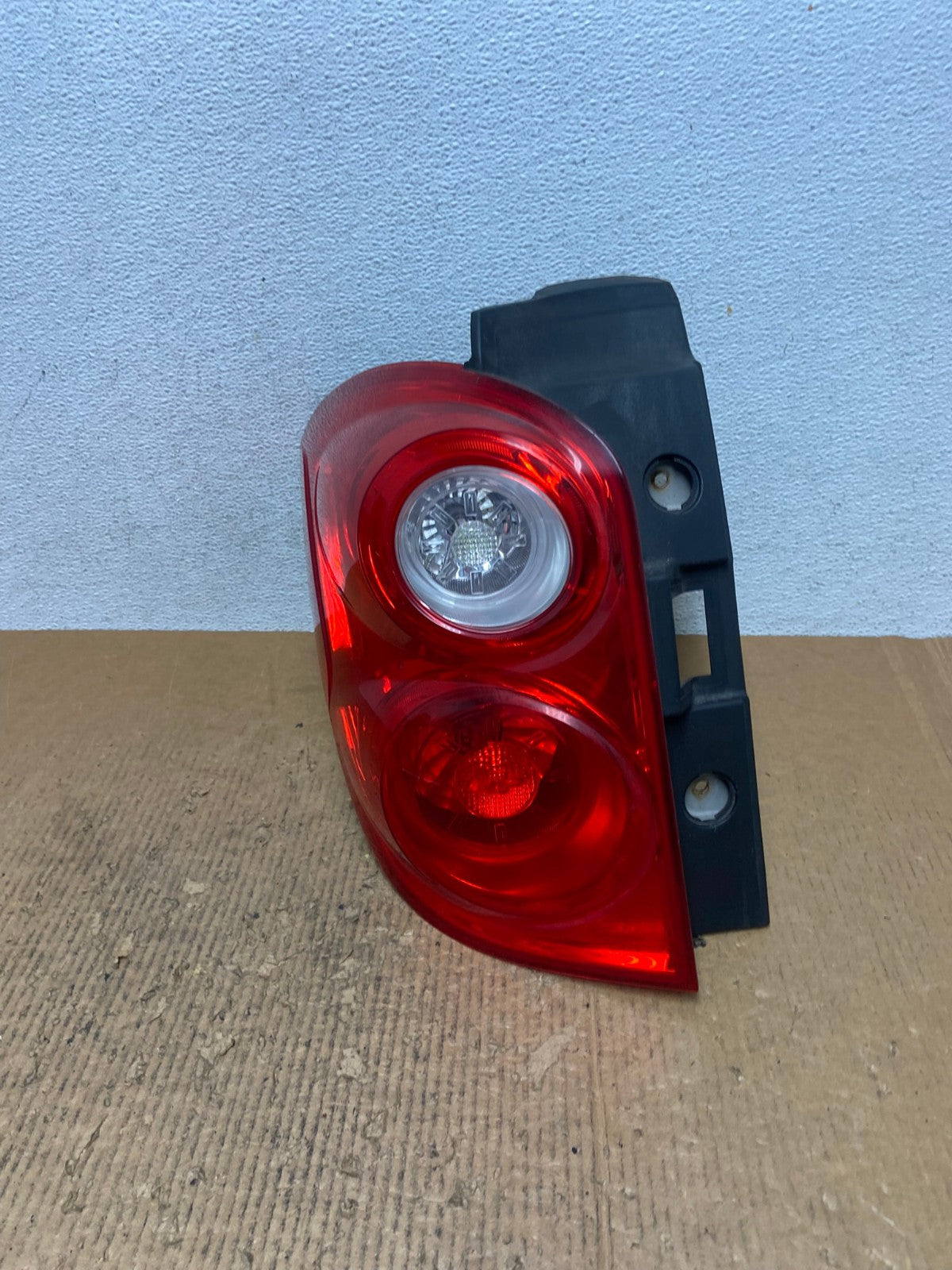 2010 to 2015 Chevrolet Equinox Left Driver Lh Side Tail Light AE2645 LK0