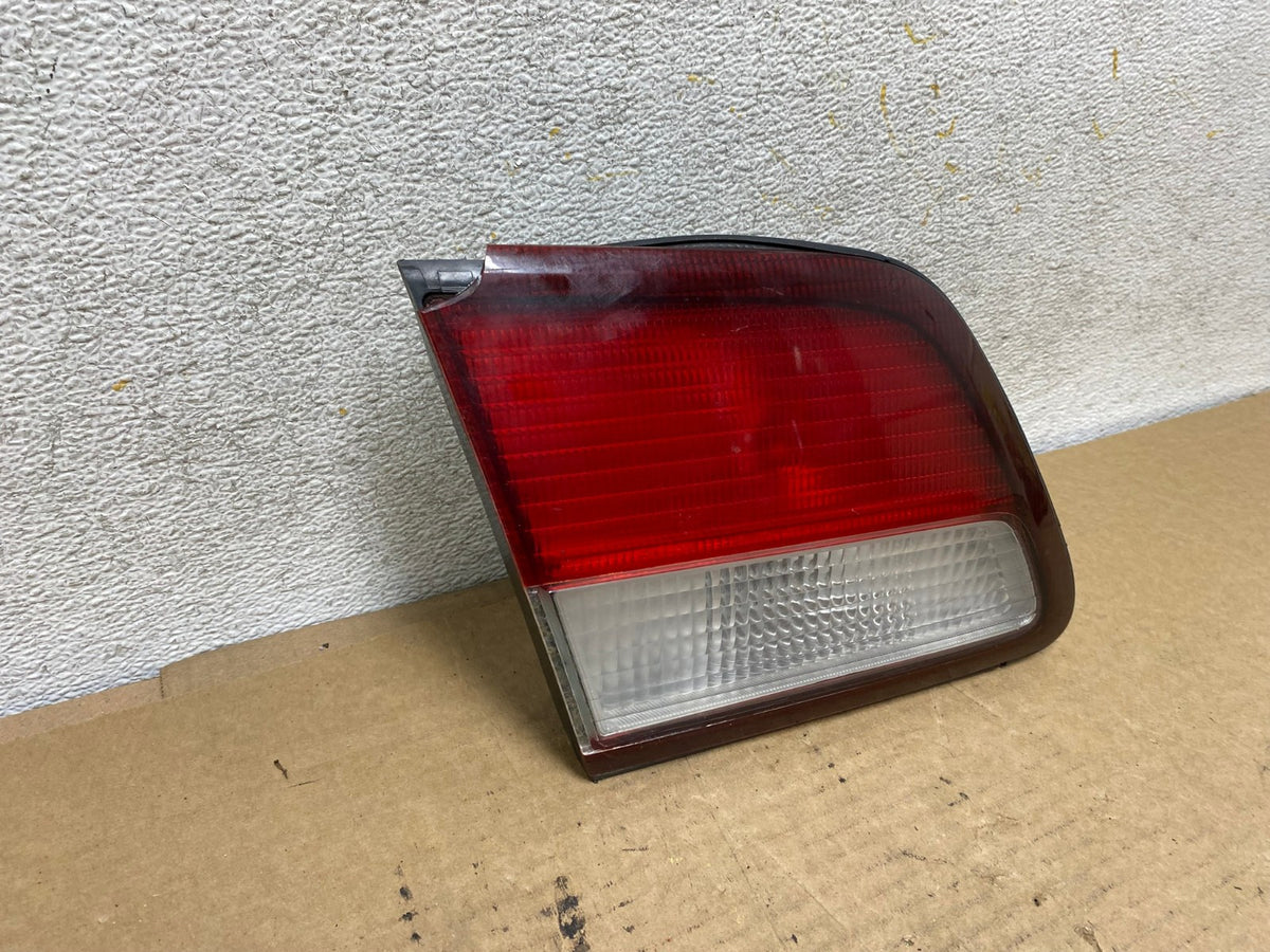 1997 1998 1999 Nissan Maxima Left Driver LH Inner Tail Light AH8001 LK1