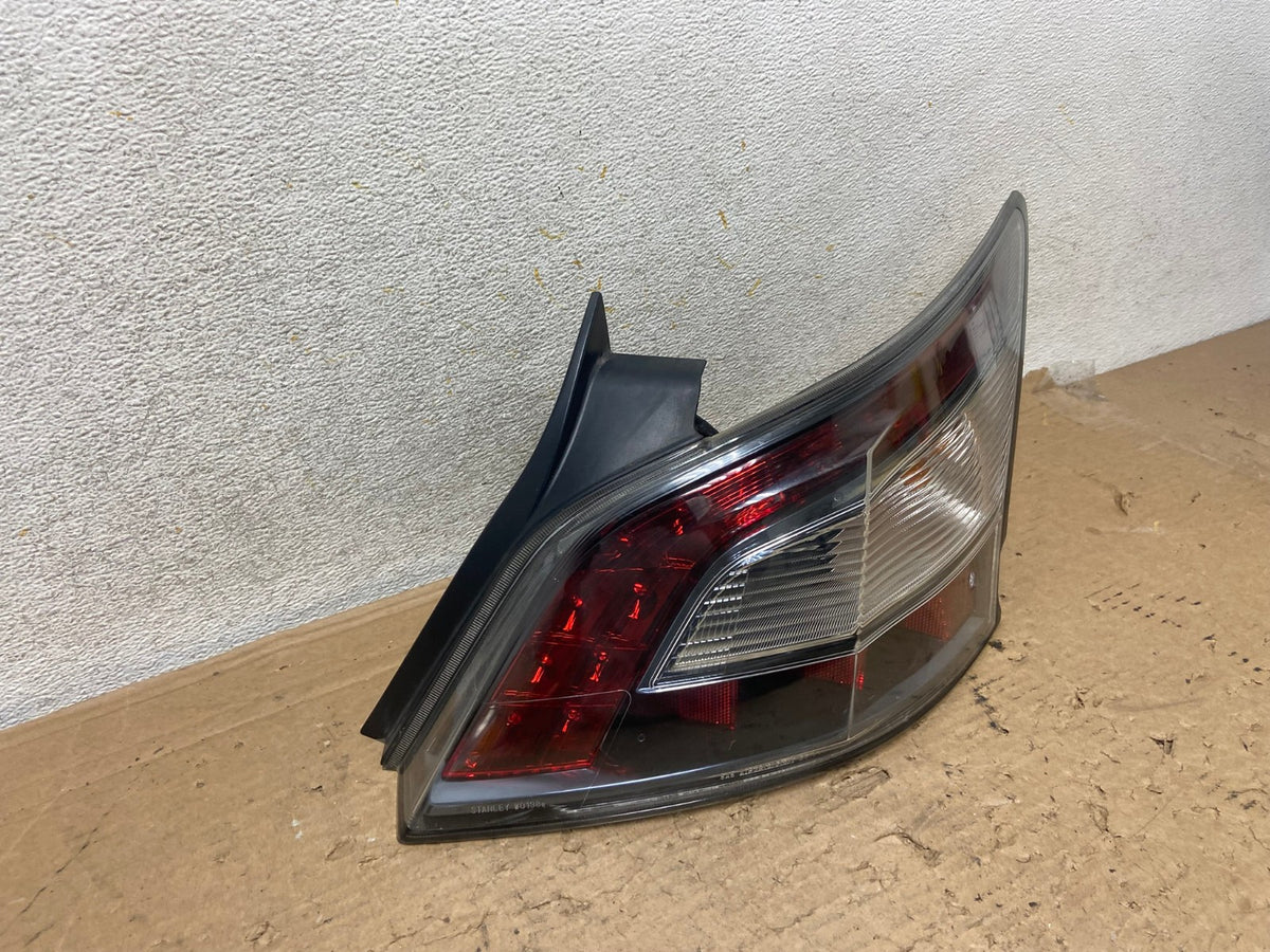 2012 2013 2014 Nissan Maxima Right Passenger Rh Side Tail light AH9259 LK1