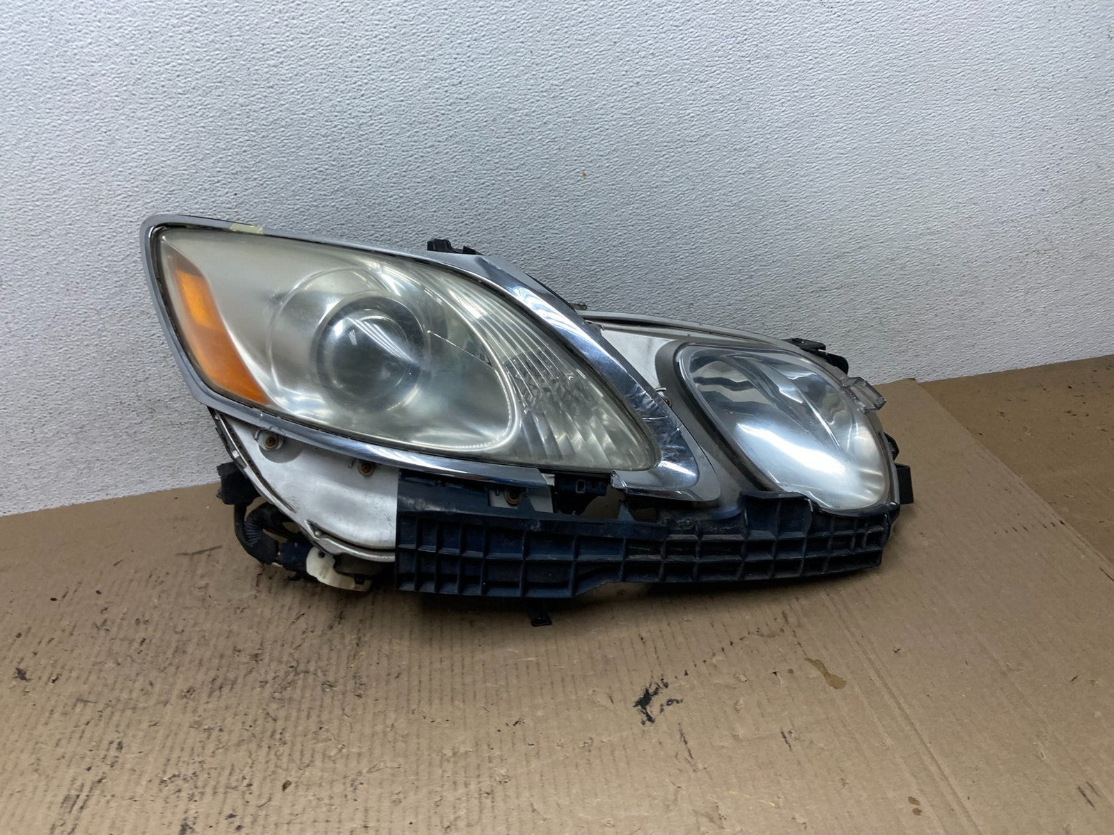 2006 to 2011 Lexus GS430 GS350 Right Passenger Xenon Hid Headlight AF6019 DW0