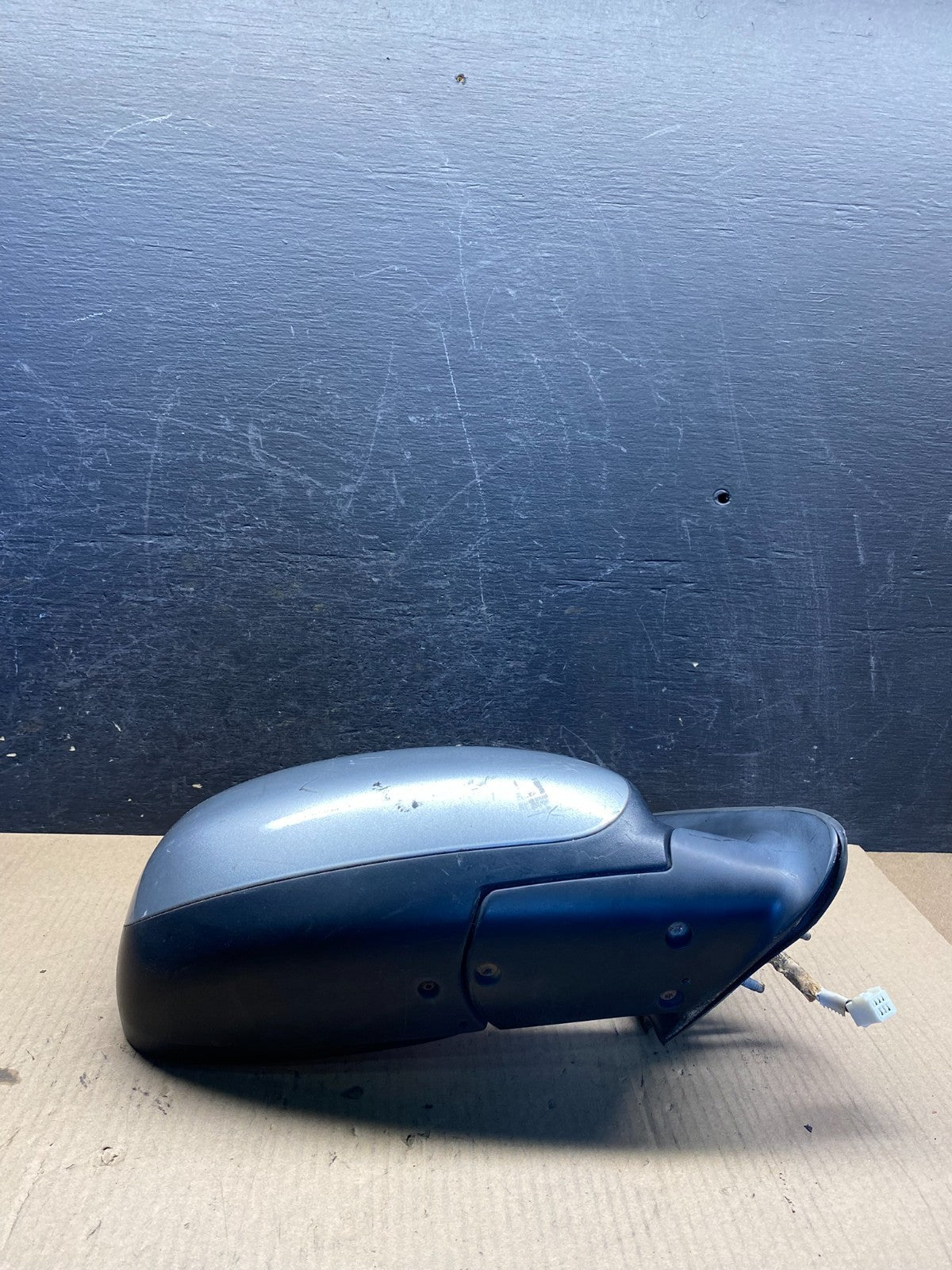 2001 to 2006 Toyota Sequoia Right Passenger RH View Door Mirror AH4543 DW3