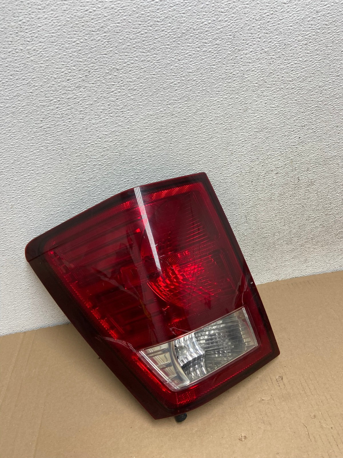 2007 to 2010 Jeep Grand Cherokee Left Driver Lh Tail Light AF3000 LK2