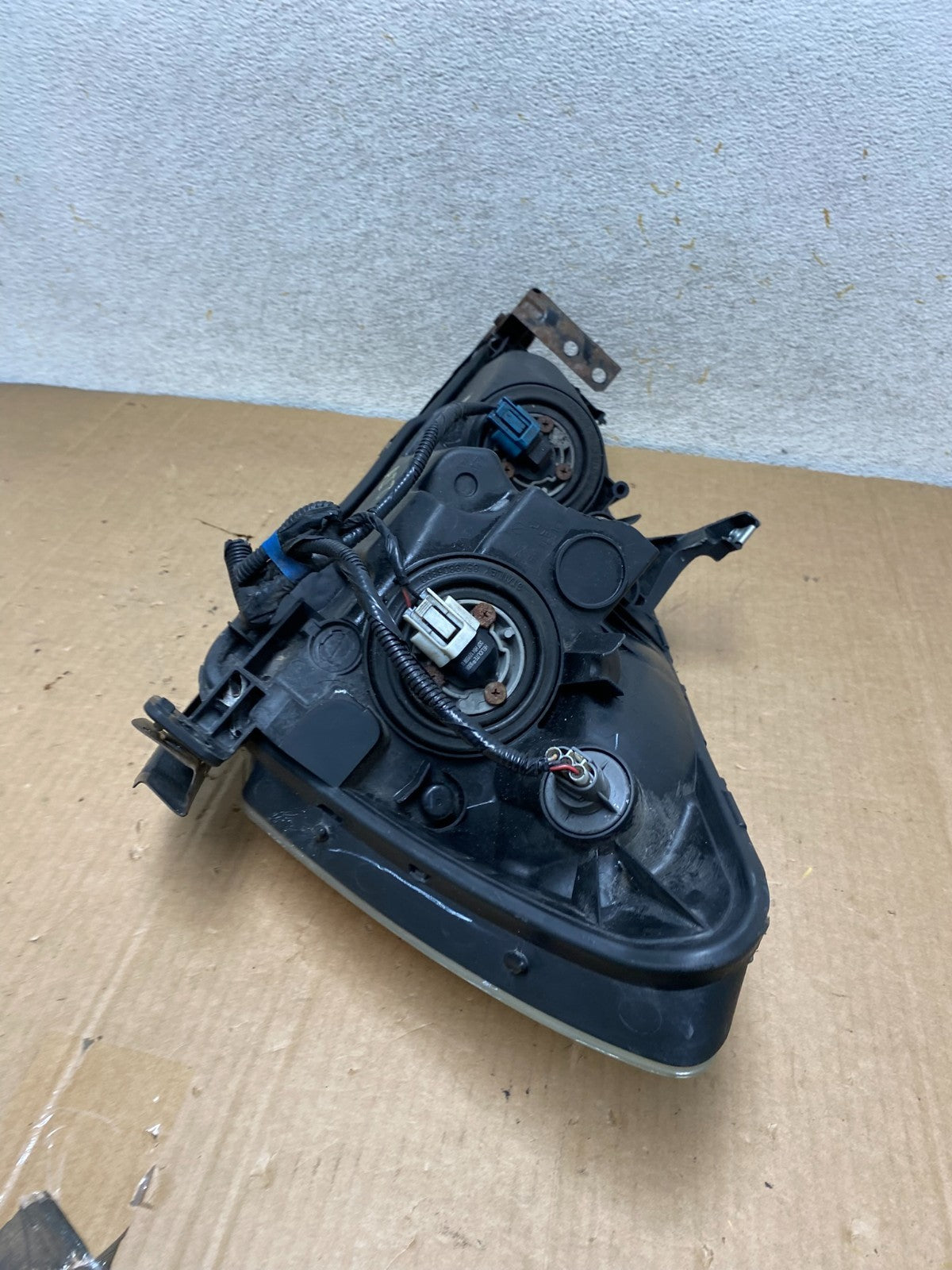 2003 - 2007 Honda Accord Right Passenger RH Side Halogen Headlight AI8913 DW6