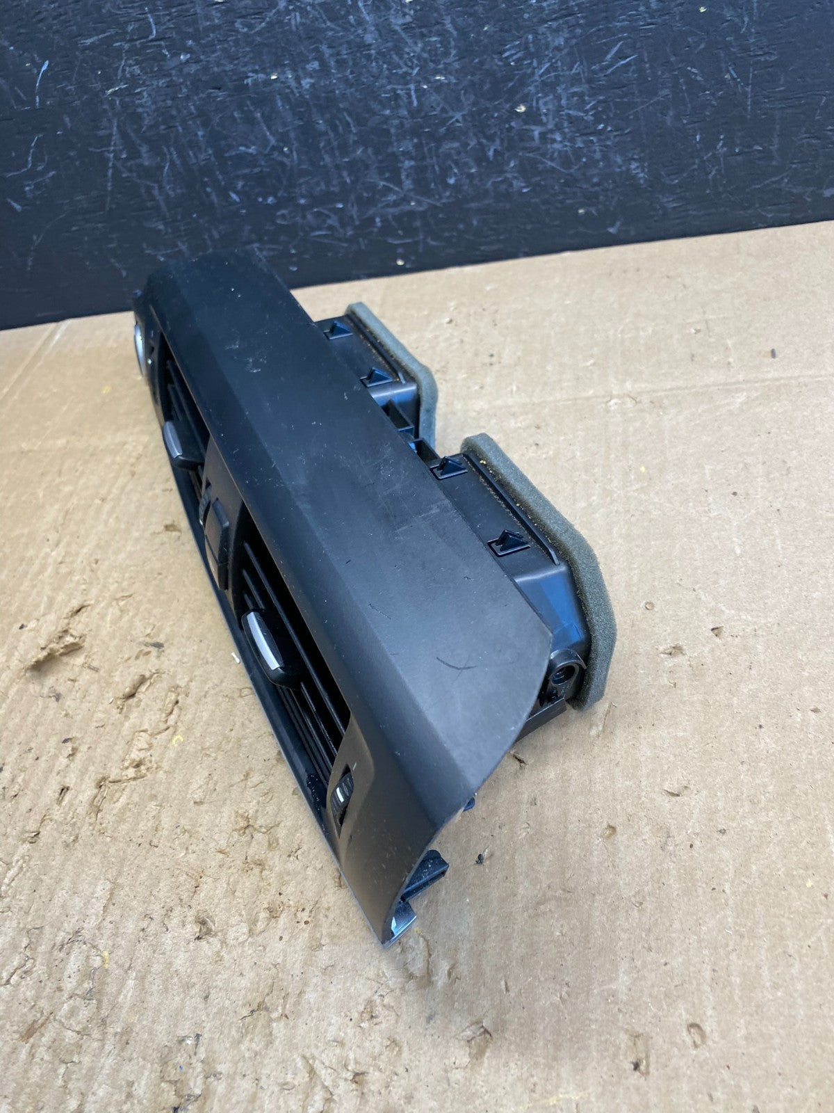 2011- 2017 BMW X3 F25 Center Dash Trim Molding w/ Air Vents AC4820 DG4
