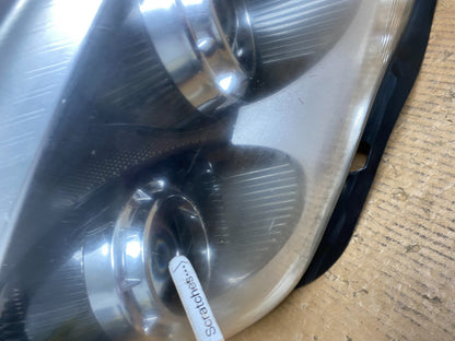 2007 to 2012 Gmc Acadia Halogen Headlight Right Passenger Side AE0636 DW3