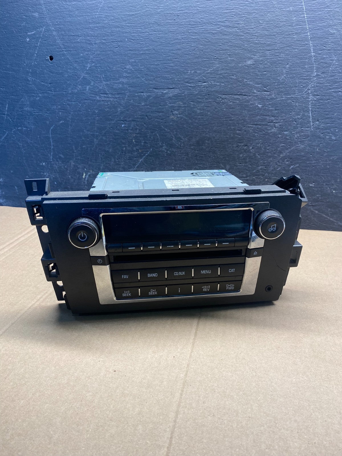 2006 to 2009 Cadillac DTS SRX Stereo Radio 6Cd Mp3 Player AE7501 DW0
