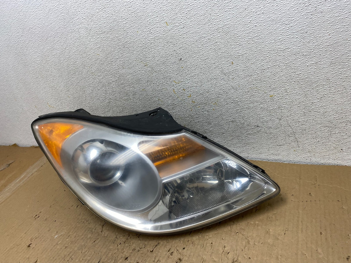2007 to 2012 Hyundai Veracruz Right Passenger RH Headlight Halogen AH2926 DW2