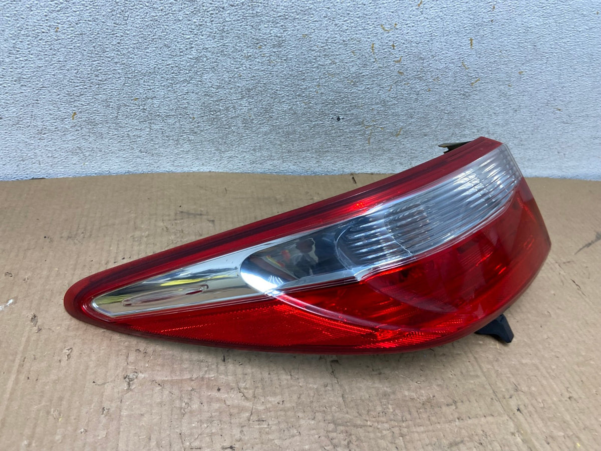 2015 2016 2017 Toyota Camry Left Driver LH Side Tail Light AI7992 LK2