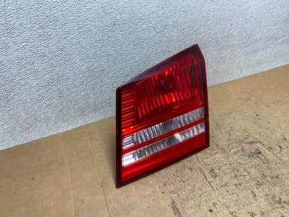 NO LED 2009-2011 Dodge Journey Right Passenger side Tail Light Inner T50332