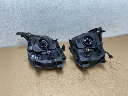2003 to 2006 Honda Element Left+Right Side Headlights U9911 DW10