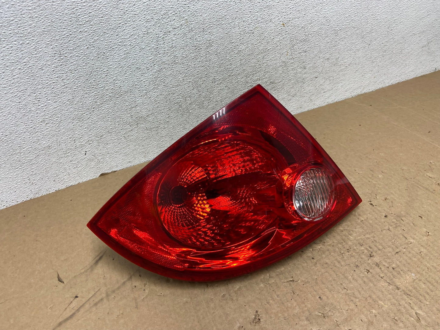 2005-2010 Chevrolet Cobalt Sedan Left Driver Side Tail Light AG1059 LK2