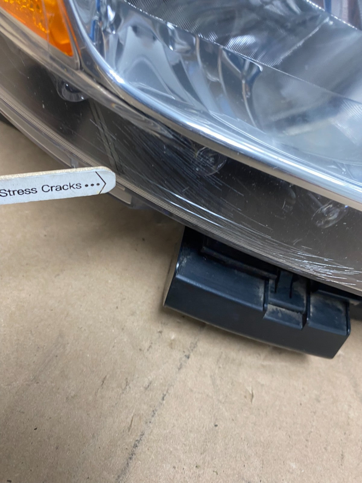 2013 - 2015 Nissan Sentra W/LED Halogen Right Passenger Headlight AE6665 DW4
