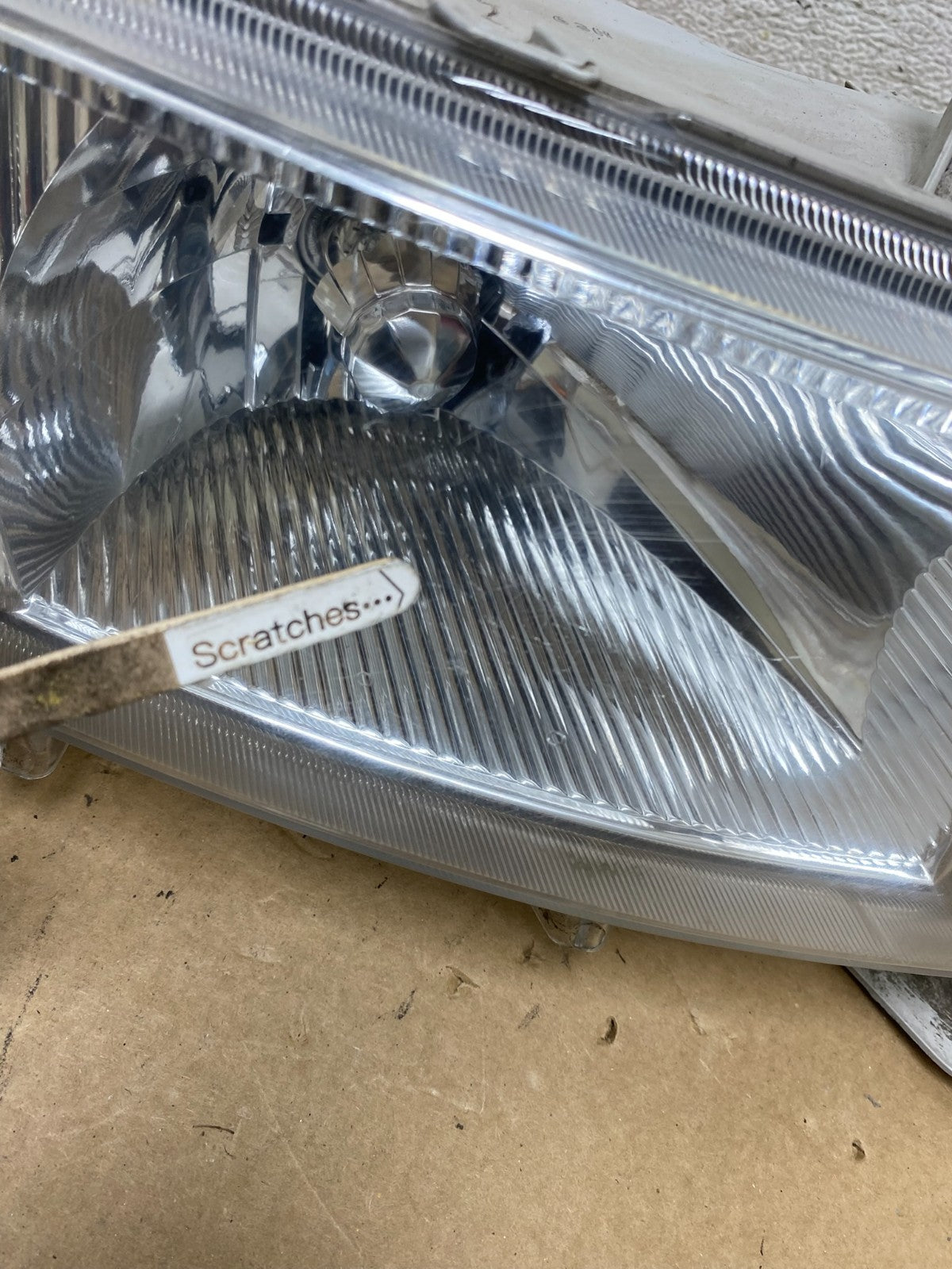 2004 2005 2006 Scion XB Right Passenger RH Halogen Headlight AF9951 DW3