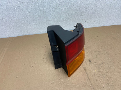 2002 2003 2004 Honda Odyssey Right Passenger Side Tail Light AC5990 LK2