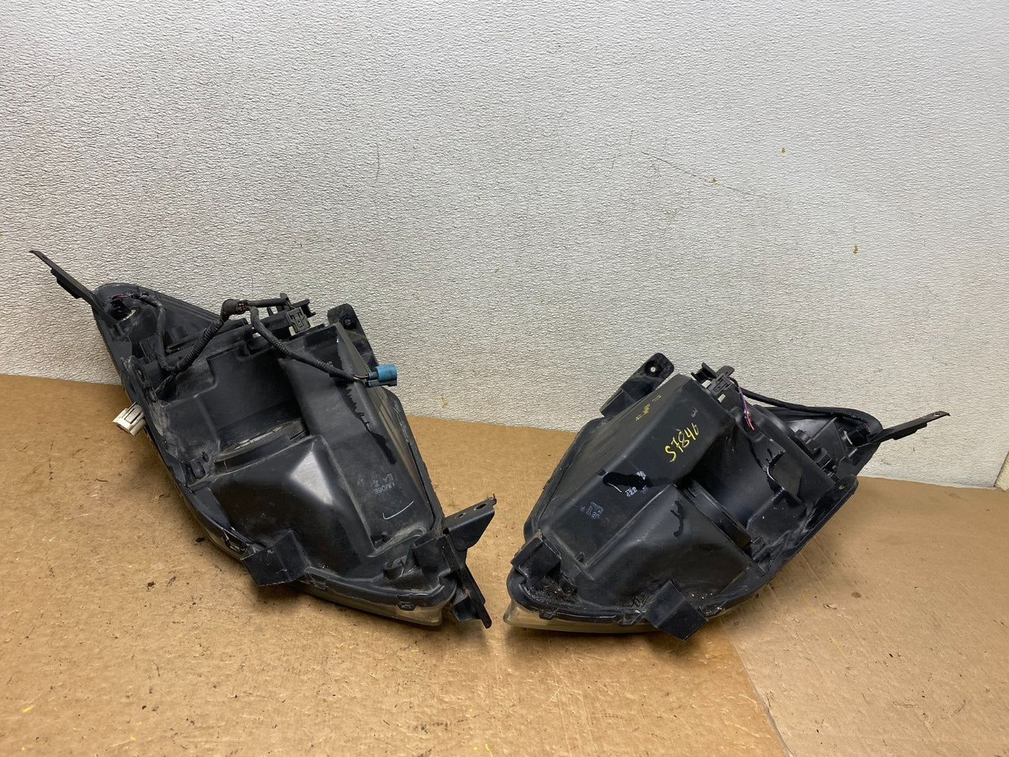 2005 2006 2007 Honda Odyssey Left+Right Set Halogen Headlights S7840 DW5