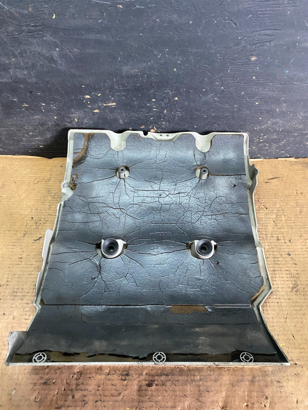1997 to 2004 Cadillac Deville Seville Northstar Engine Motor Cover S1190 DG5