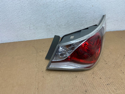 2011 - 2015 Hyundai Sonata Hybrid Right Passenger Tail Light AD0958 LK2