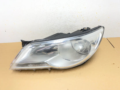 2009 to 2011 Volkswagen Tiguan Left Driver LH Halogen Headlight AI2600 DW0