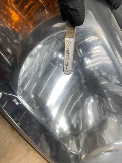 2004 2005 2006 Toyota Highlander Headlight Right Passenger RH Side AH8283 DW3