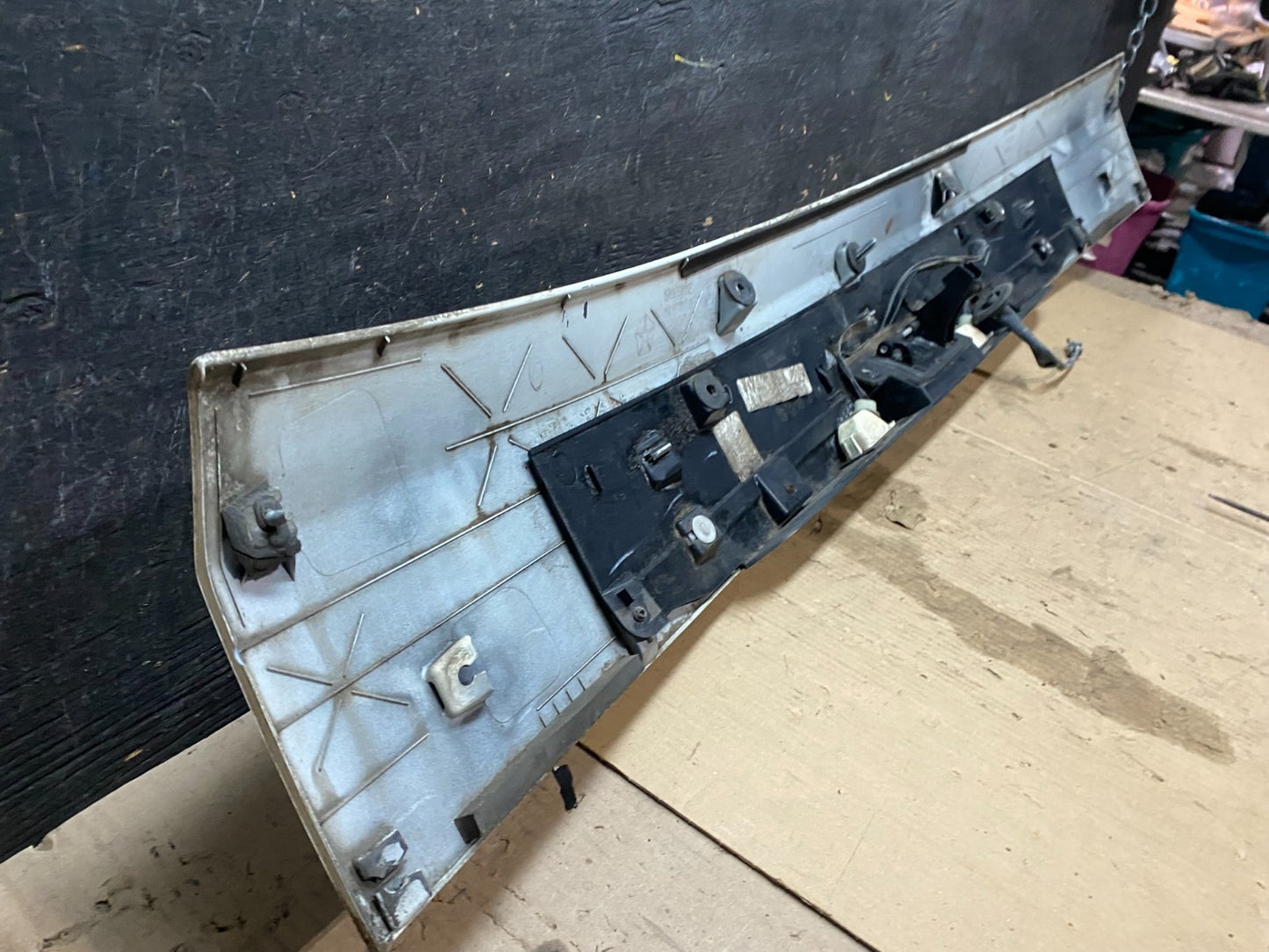 2011-2018 Dodge Grand Caravan Rear Tail Gate Trim Molding Panel OEM X3287 DG13
