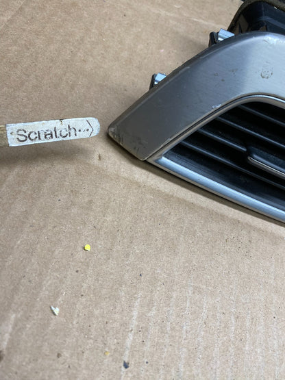 2008-2014 Mercedes Benz C Coupe W204 Cover Panel Center Air Vent  OEM AA4655 DG2
