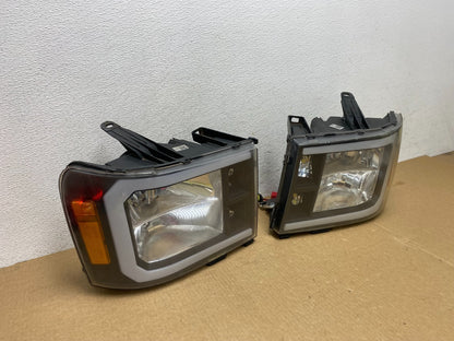 2007 - 2014 GMC Sierra Left+Right Set LED Headlights AF9532 DG2