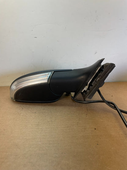 2006-2010 Volkswagen Jetta right Driver View Door Mirror AF8658 DG3