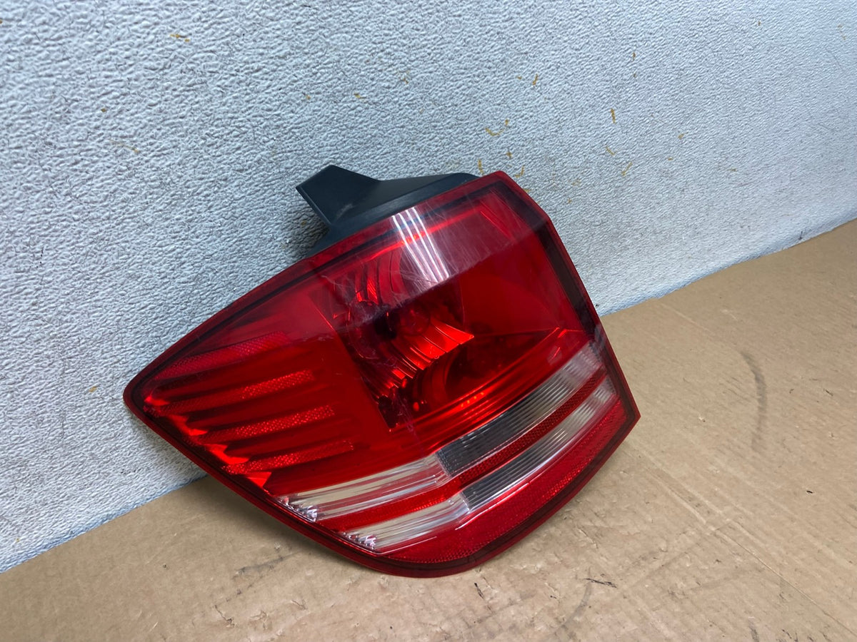 2009 2010 2011 Dodge Journey Left Driver Lh Tail Light AI7857 LK2