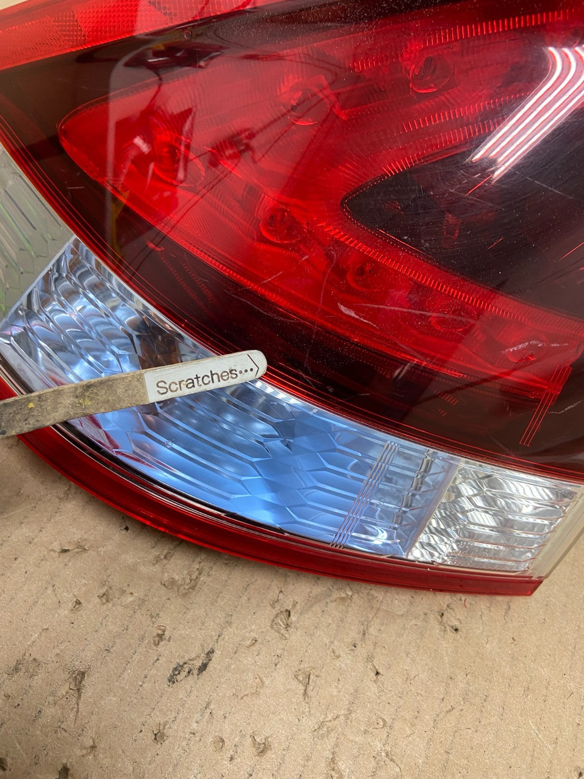 2012-2014 Honda Insight Left Driver LH Side Tail Light AE8770 DG3