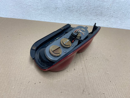 2005 2006 2007 Jeep Liberty Right Passenger Rh Side Tail Light AE9463 LK4