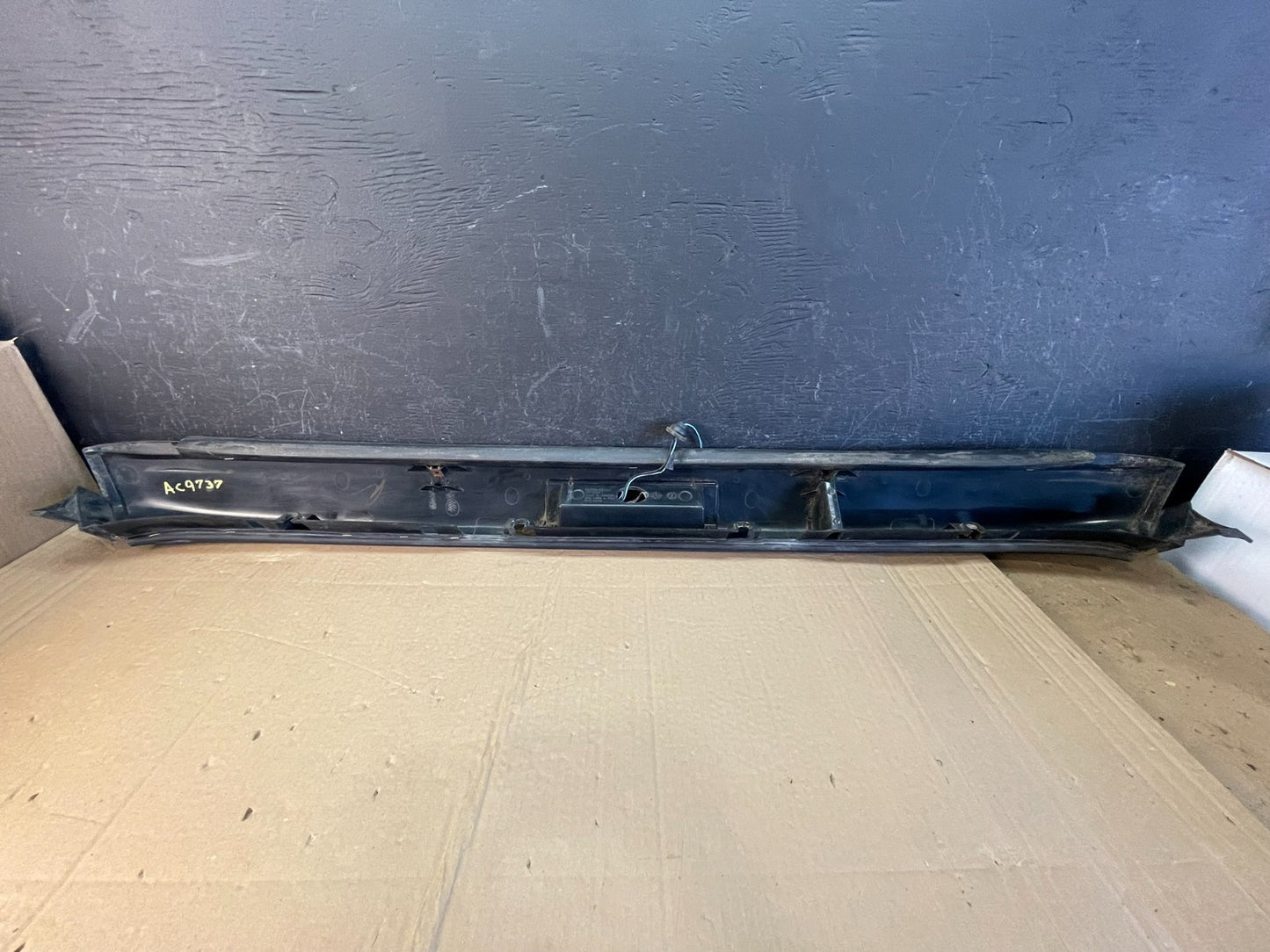 2003 to 2020 Chevrolet Express 3rd Third Brake Light Trim Spoiler AC9737 DW7