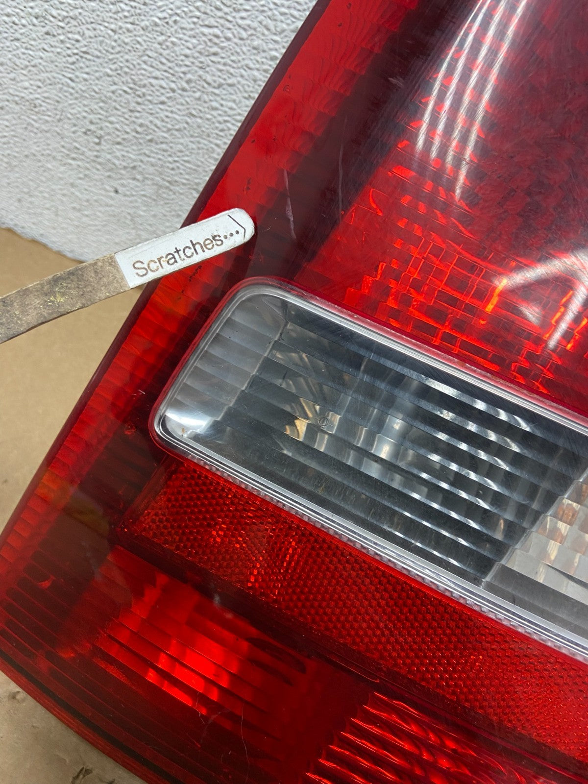 1999-2003 Volvo S80 Right Passenger RH Side Tail Light AF7939 DW3