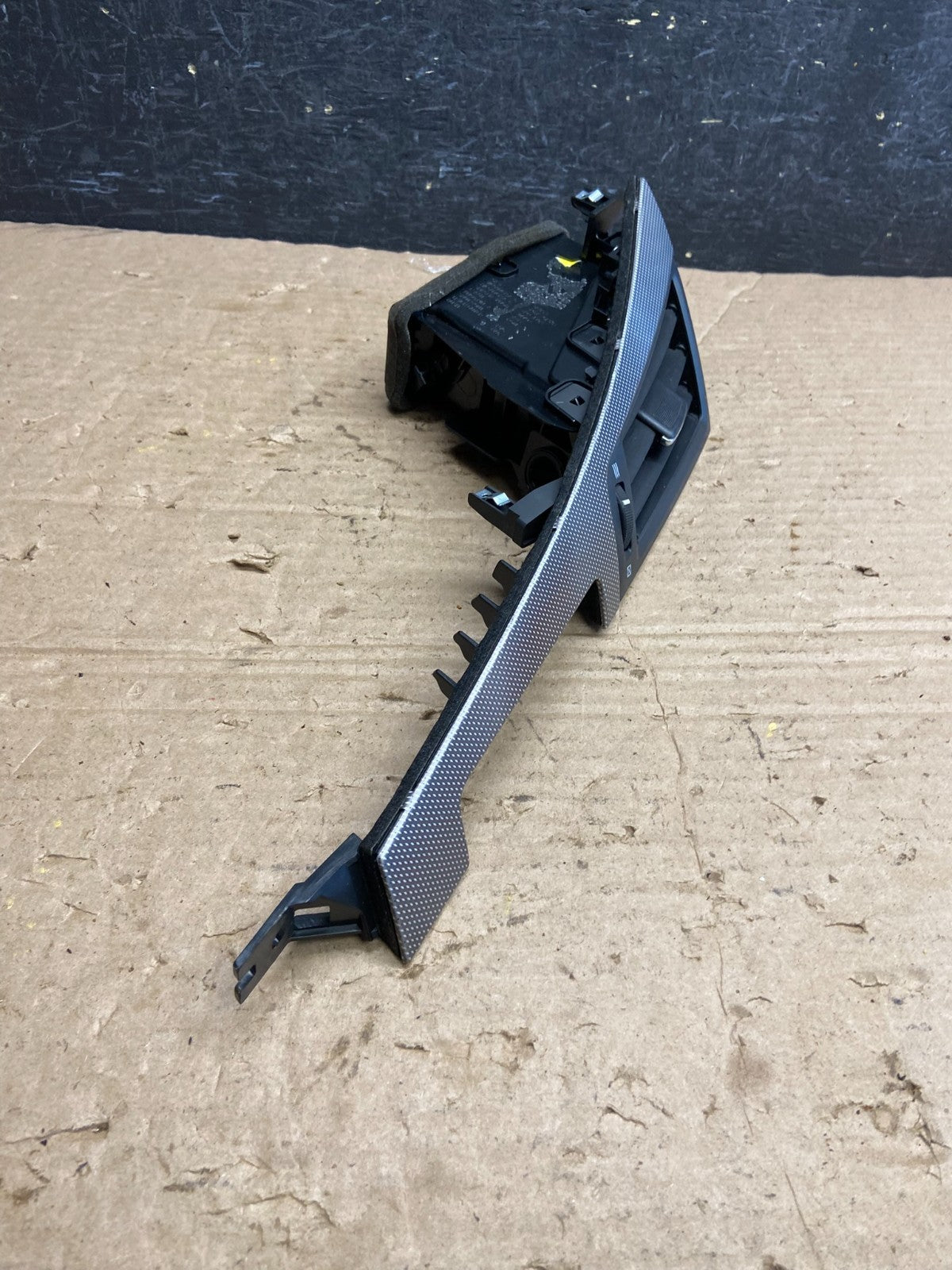 2014-2018 Infiniti Q50 Right Passenger Center Dash Air AC A/C Vent af2356 DG1