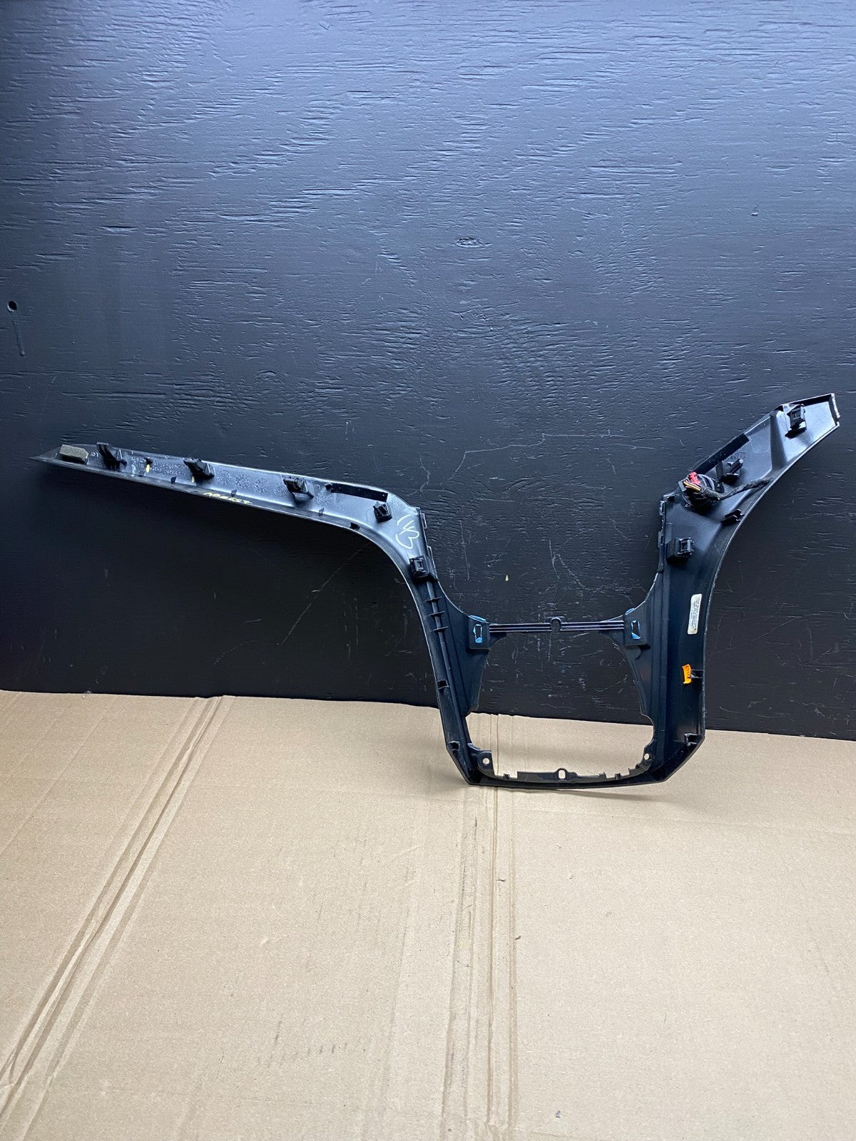 2013-2016 Ford Escape  Center Dash Radio Gear Shifter Panel Bezel Trim AB8657 DG3