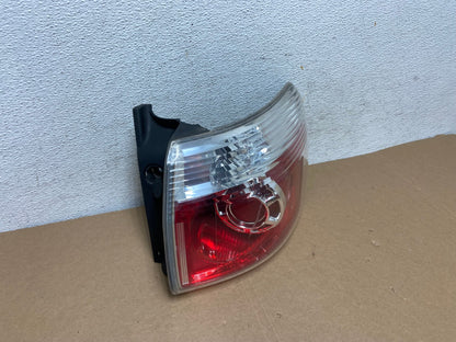 2007 to 2012 GMC Acadia Halogen Tail Light Right Passenger RH Side AD7844 LK2