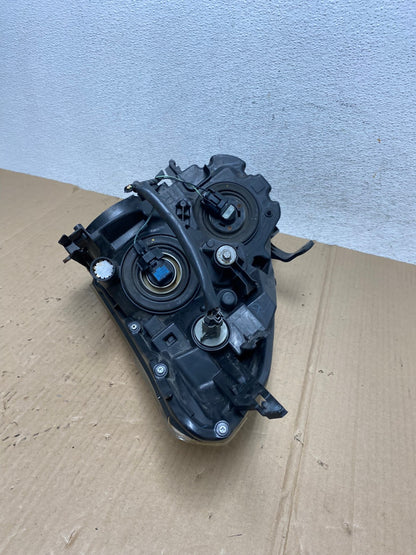 2009-2013 Nissan Rogue Right Passenger Halogen Headlight AE8962 LK6
