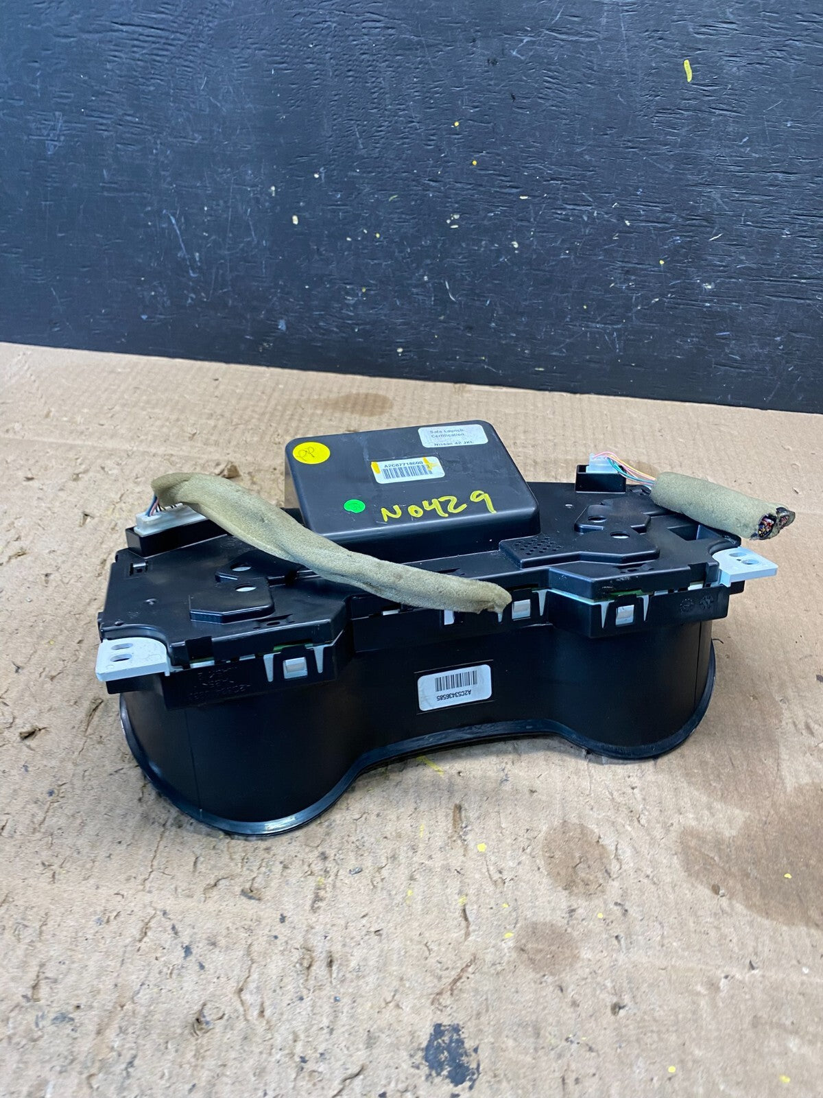 2014 Nissan Pathfinder Speedometer Cluster Gauge N0429 PS5