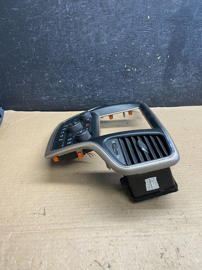 2016 2017 Jeep Grand Cherokee Center Radio Climate Control Bezel Vent AH3641 DG2