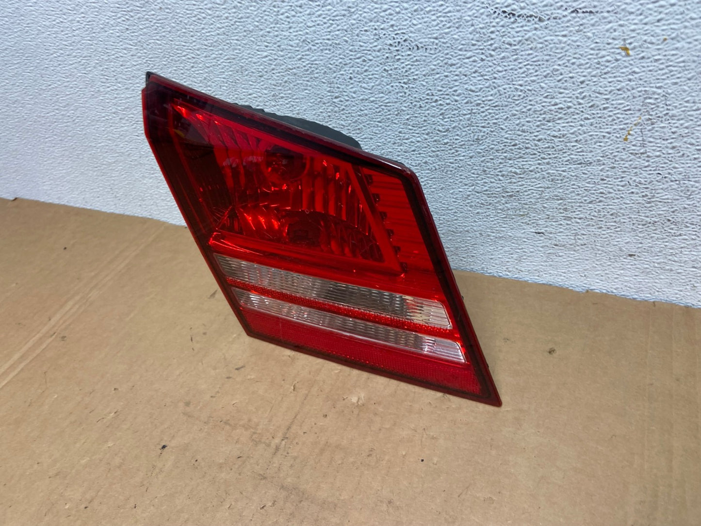 2009-2011 Dodge Journey Left Driver Inner Trunk Lid Tail Light AD2723 LK1