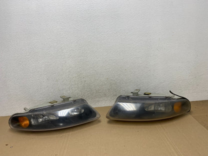 1997 to 2000 Dodge Avenger Left+Right Set Side Headlights AF5770 DW0