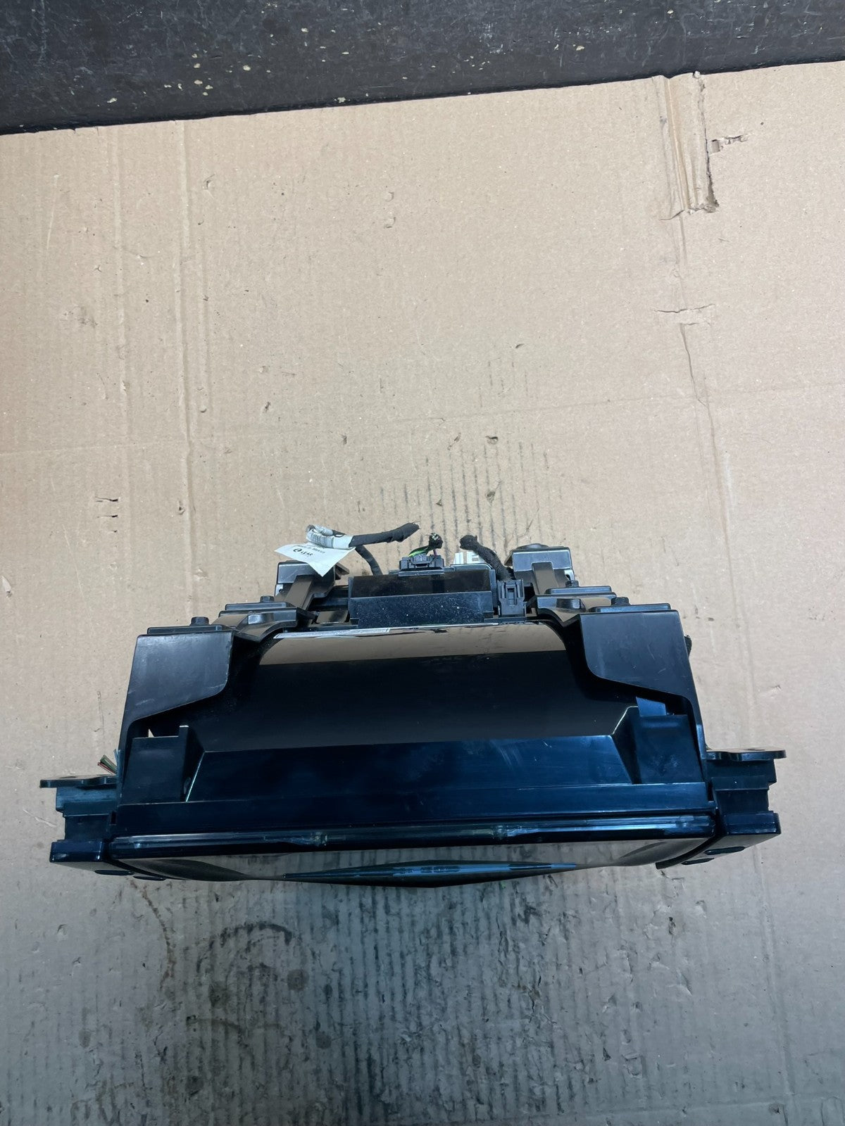 2015-2019 Cadillac CTS XTS Heater Radio Climate Control Panel Bezel OEM V2031 DG10