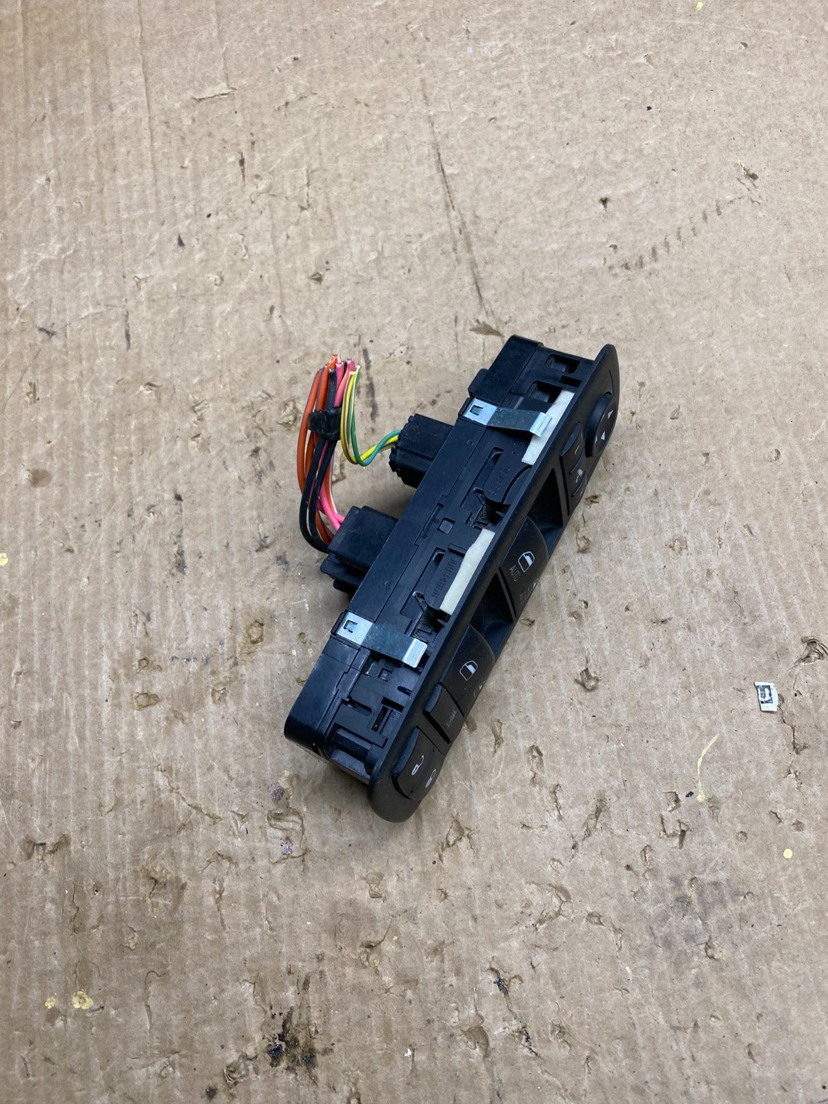 Dodge Caravan Master Left Driver Power Window Switch OEM z4376 DG1