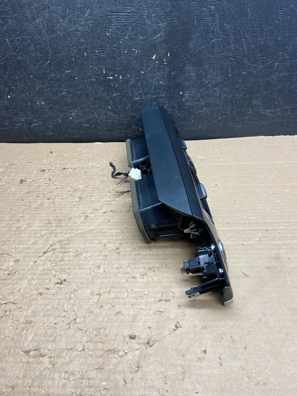 2011- 2017 BMW X3 F25 Center Dash Trim Molding w/ Air Vents AG8593 DG1