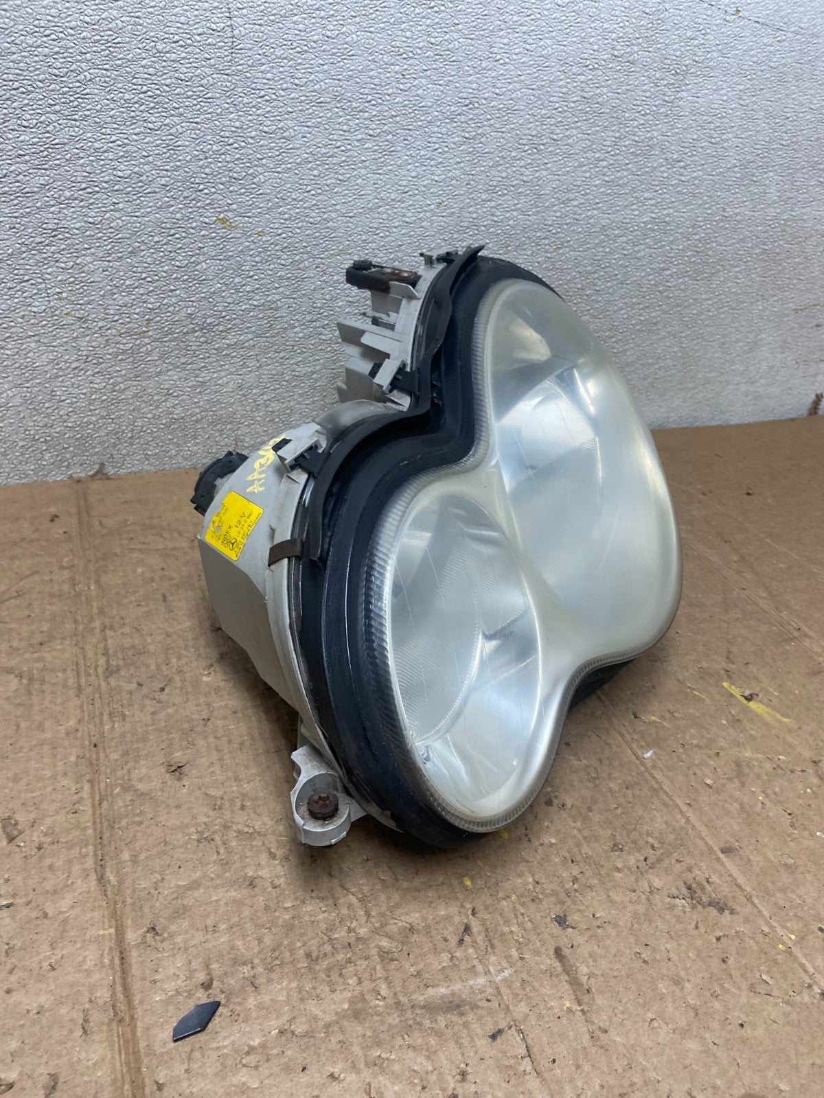 2005 to 2007 Mercedes-Benz C-Class Left LH Side Headlight Oem AA3617 PS1