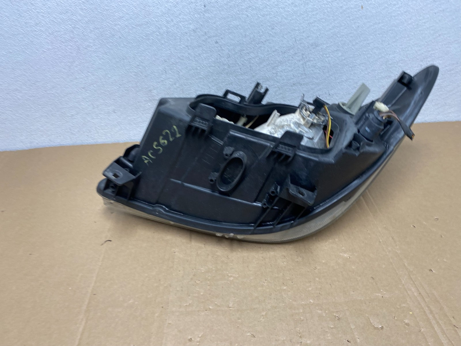 2007 to 2013 Mercedes Sprinter Headlight Right Passenger Halogen AC5622 DW6