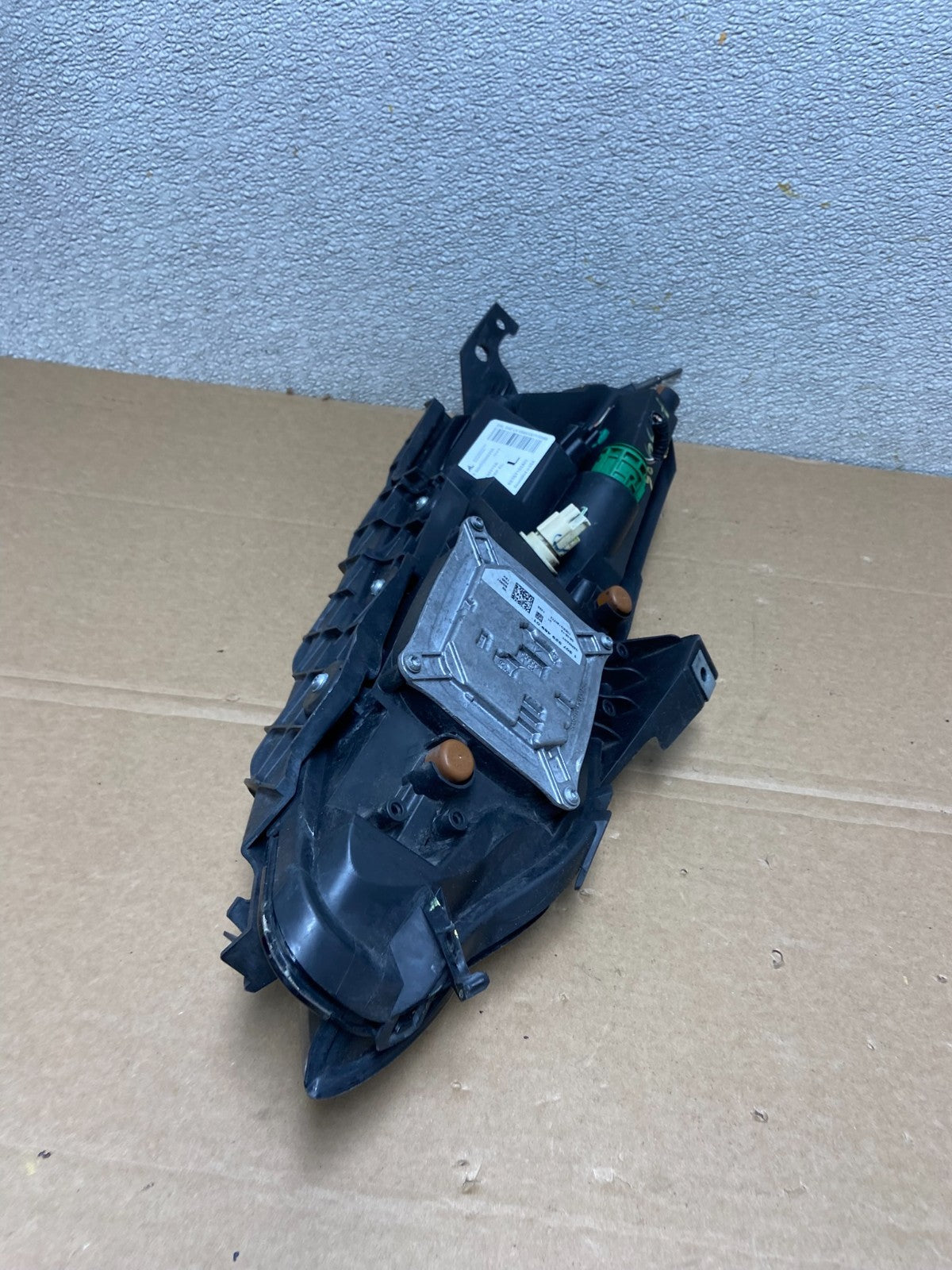 2014 - 2018 Jeep Cherokee Left Driver LH Side LED Headlight AB3485 DW5