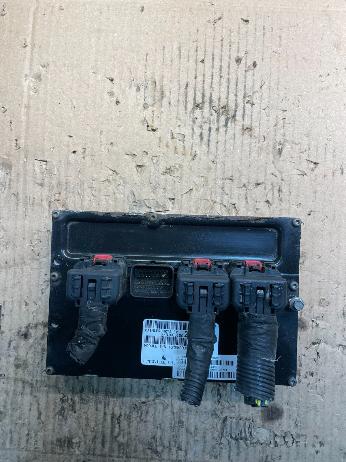 2008 to 2010 Dodge Grand Caravan Engine Computer Module ECM PCM ECU V2053 DG0