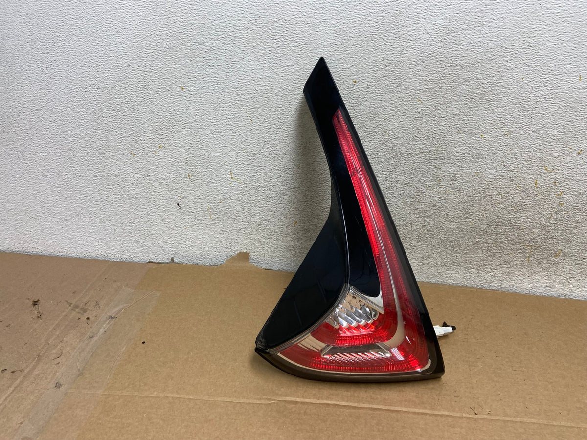 2015 to 2018 Nissan Murano Left Driver Lh Side Tail Light Inner AH7729 LK0