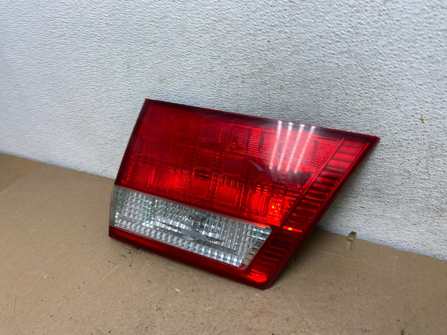 2005 2006 2007 Honda Odyssey Inner Right Passenger RH Tail Light AF5082 LK1