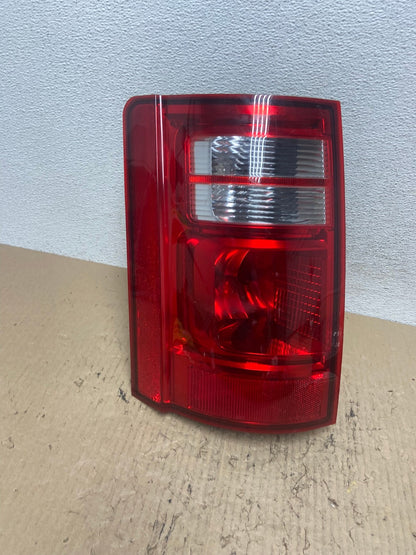 2008 to 2010 Dodge Grand Caravan Left Driver LH Side Tail Light AF7090 LK0